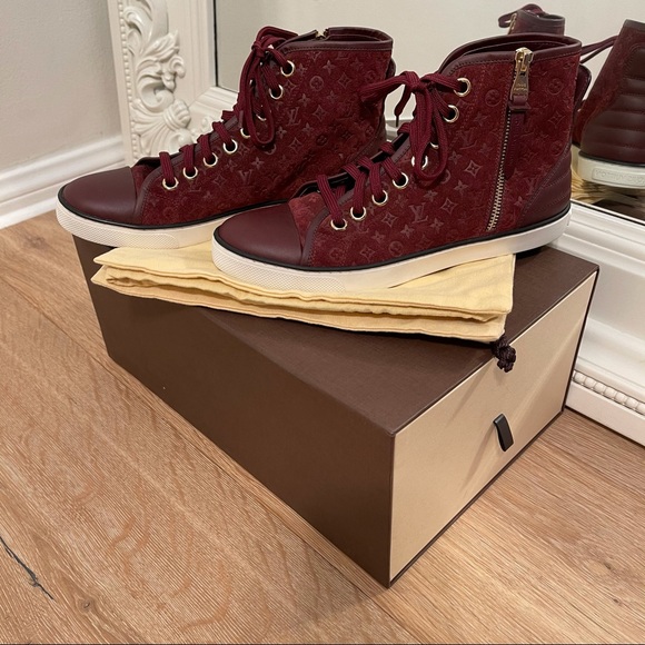 Louis Vuitton Empreinte Leather High Top Sneaker